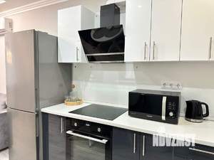 1-к квартира, посуточно, 47м2, 1/1 этаж
