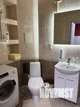 2-к квартира, посуточно, 47м2, 1/20 этаж