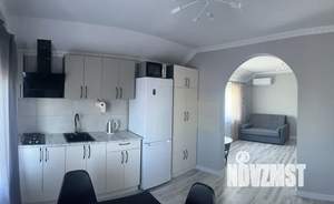 Студия квартира, посуточно, 34м2, 3/3 этаж