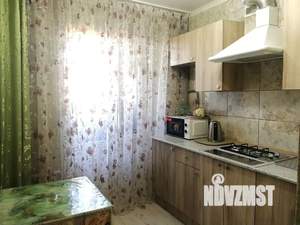 1-к квартира, посуточно, 33м2, 6/9 этаж