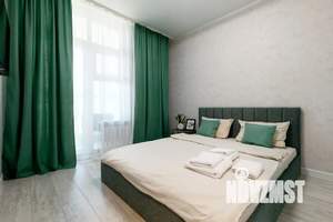 1-к квартира, посуточно, 38м2, 15/24 этаж