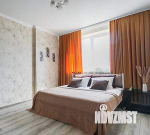 1-к квартира, посуточно, 37м2, 8/22 этаж