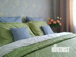 1-к квартира, посуточно, 33м2, 6/9 этаж