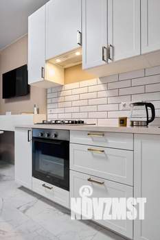 1-к квартира, посуточно, 39м2, 3/24 этаж