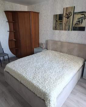 1-к квартира, на длительный срок, 42м2, 7/10 этаж
