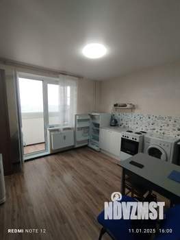 Студия квартира, на длительный срок, 30м2, 13/18 этаж