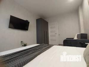 1-к квартира, посуточно, 39м2, 14/25 этаж