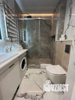 Студия квартира, посуточно, 28м2, 17/24 этаж