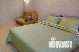 1-к квартира, посуточно, 35м2, 6/9 этаж