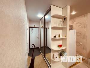 Студия квартира, посуточно, 30м2, 13/20 этаж