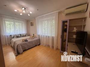 1-к квартира, посуточно, 33м2, 3/5 этаж