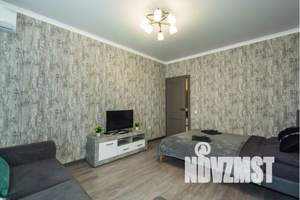 1-к квартира, посуточно, 43м2, 13/25 этаж