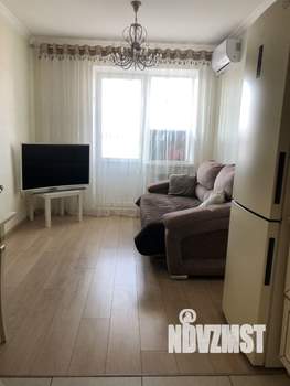 Студия квартира, посуточно, 50м2, 3/10 этаж