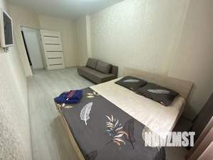 1-к квартира, посуточно, 42м2, 4/24 этаж