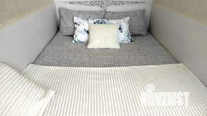 Студия квартира, посуточно, 28м2, 15/24 этаж