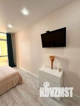 1-к квартира, посуточно, 32м2, 13/25 этаж