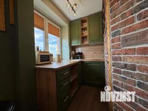 Студия квартира, посуточно, 32м2, 7/10 этаж
