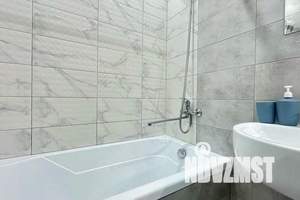 1-к квартира, посуточно, 38м2, 25/25 этаж