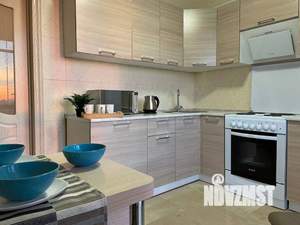 1-к квартира, посуточно, 54м2, 1/1 этаж