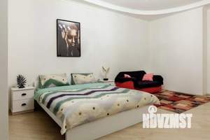 1-к квартира, посуточно, 50м2, 1/1 этаж