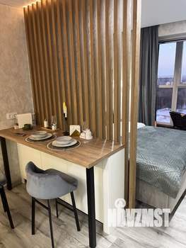 Студия квартира, посуточно, 33м2, 13/18 этаж