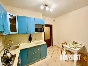 1-к квартира, посуточно, 38м2, 10/10 этаж