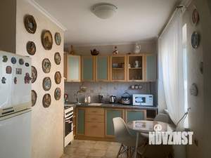 2-к квартира, на длительный срок, 80м2, 3/5 этаж