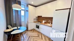 1-к квартира, посуточно, 42м2, 21/22 этаж