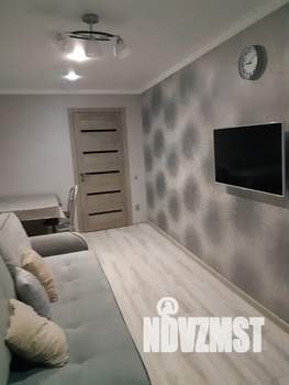 2-к квартира, посуточно, 45м2, 4/5 этаж