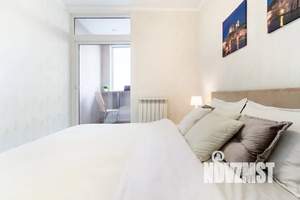 Студия квартира, посуточно, 40м2, 20/32 этаж