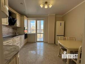 2-к квартира, посуточно, 60м2, 1/1 этаж