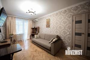 2-к квартира, посуточно, 47м2, 1/1 этаж