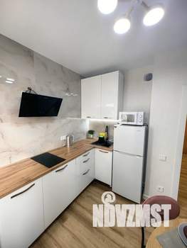 1-к квартира, посуточно, 36м2, 3/25 этаж