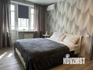1-к квартира, посуточно, 32м2, 7/10 этаж