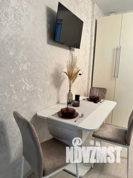 Студия квартира, посуточно, 28м2, 6/20 этаж