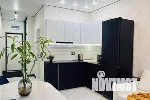 1-к квартира, посуточно, 42м2, 15/25 этаж