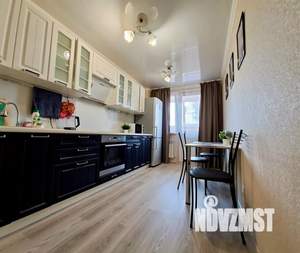 1-к квартира, посуточно, 39м2, 9/16 этаж