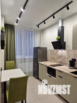 1-к квартира, посуточно, 35м2, 8/25 этаж