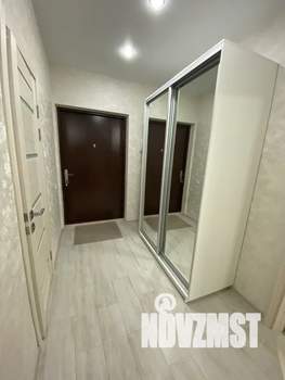 1-к квартира, посуточно, 42м2, 4/24 этаж