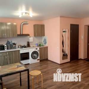 Студия квартира, посуточно, 36м2, 3/5 этаж