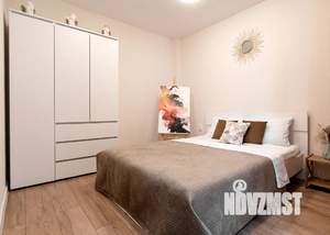 1-к квартира, посуточно, 40м2, 9/23 этаж