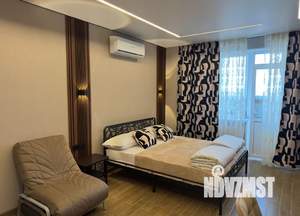 Студия квартира, посуточно, 35м2, 20/25 этаж