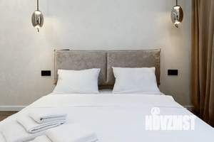 1-к квартира, посуточно, 39м2, 13/25 этаж