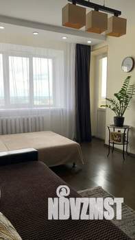 1-к квартира, посуточно, 42м2, 11/15 этаж