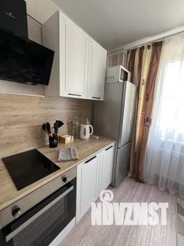 1-к квартира, посуточно, 38м2, 12/18 этаж