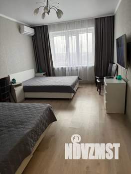 1-к квартира, посуточно, 40м2, 12/22 этаж