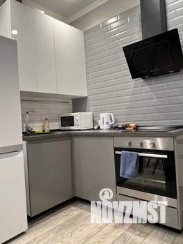 1-к квартира, посуточно, 40м2, 9/24 этаж