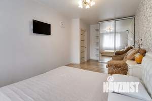 1-к квартира, посуточно, 40м2, 8/19 этаж