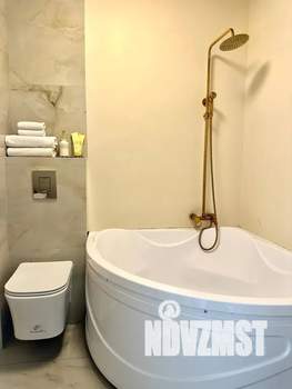 Студия квартира, посуточно, 65м2, 16/16 этаж