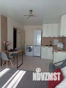 Студия квартира, посуточно, 28м2, 13/18 этаж